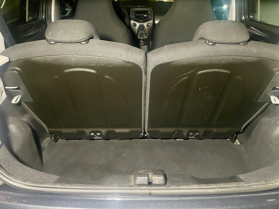 Peugeot 108 15 of 16