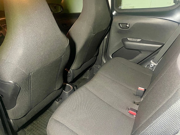 Peugeot 108 9 of 16