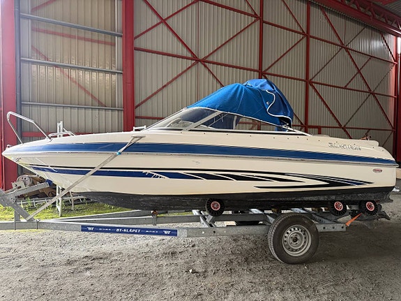 Glastron 185 GT + Volvo Penta 3.0 GL SX-A drev (enkel prop.)