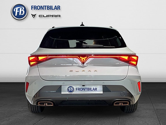 Cupra Leon 4 of 8