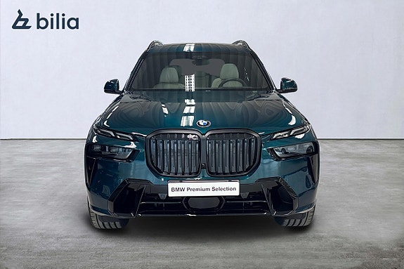 BMW X7 5 of 5