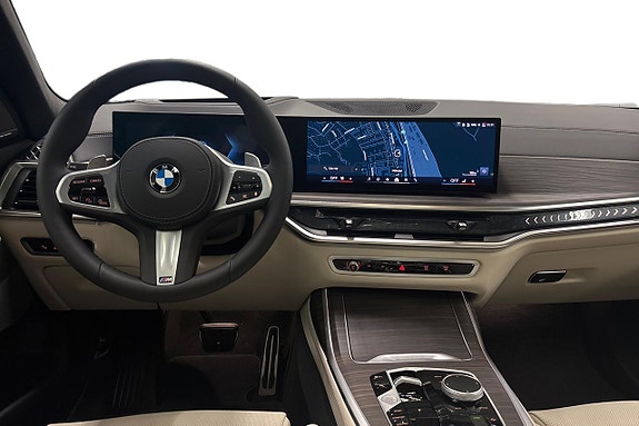 BMW X7 8 of 21