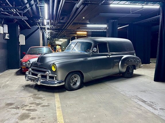 Chevrolet Panel Truck