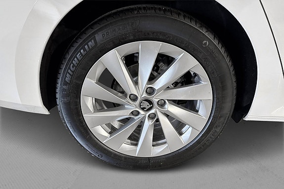 Skoda Octavia 8 of 8