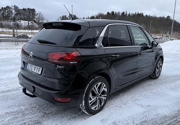 Citroen C4 Picasso 6 of 7