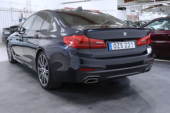 BMW 520 3 of 5