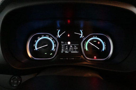 Peugeot e-Expert 15 of 23