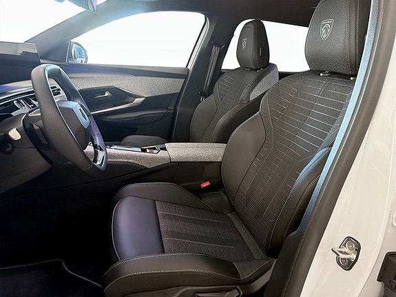 Peugeot 5008 4 of 5