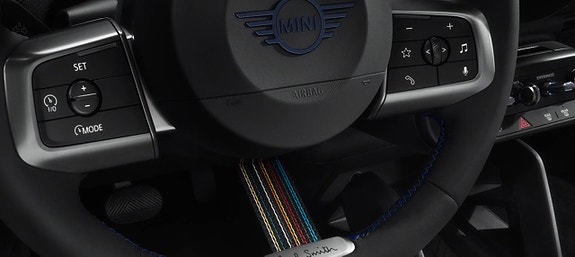 MINI Cooper SE 7 of 13