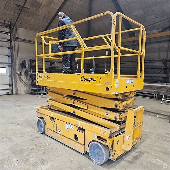 Haulotte Ciseaux Compact 10 - 10 m 3 of 22