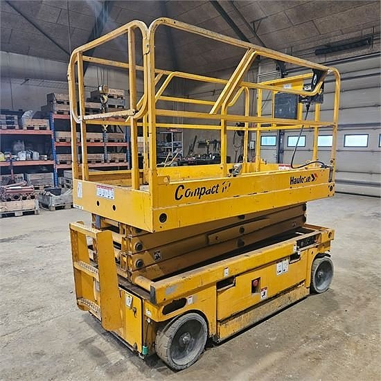 Haulotte Ciseaux Compact 10 - 10 m 5 of 22