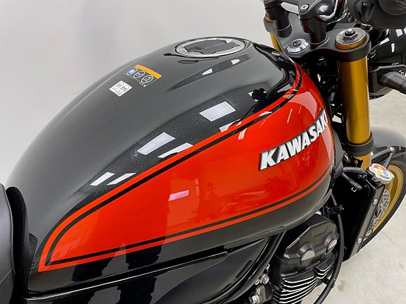 Kawasaki Z900 RS 8 of 9