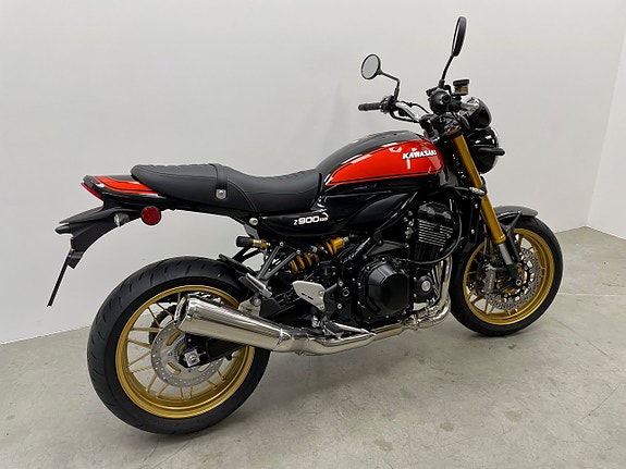 Kawasaki Z900 RS 5 of 9