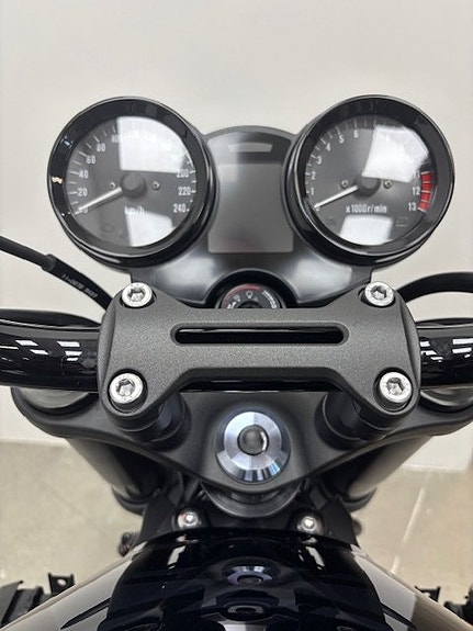 Kawasaki Z900 RS Black Ball Edition NYHET 2026 Passa på att förboka inför sommaren 5 of 8