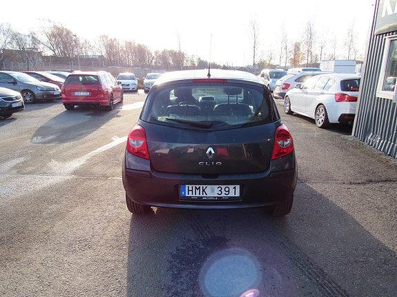 Renault Clio 6 of 14
