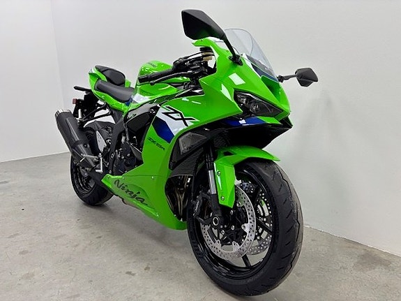 Kawasaki ZX-6R *DEMO*27mil*Sommarkampanj* PASSA PÅ! 2 of 7