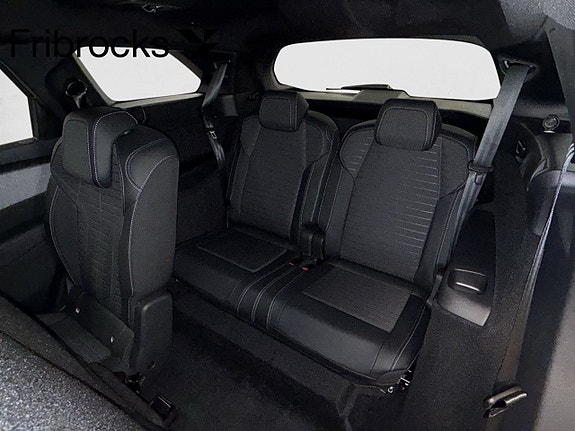 Peugeot 5008 17 of 19