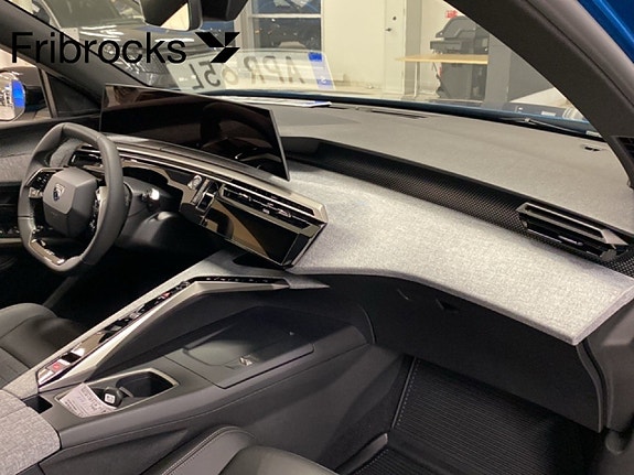 Peugeot 3008 15 of 17