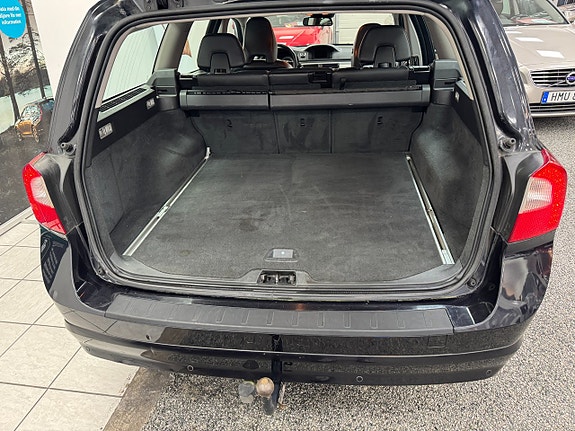 Volvo V70 16 of 21
