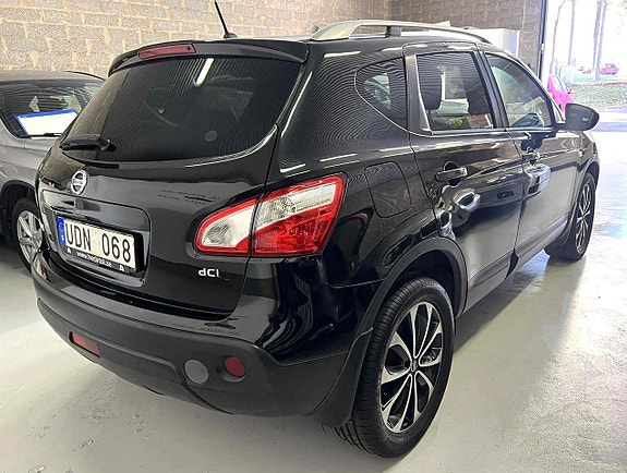 Nissan Qashqai 4 of 5