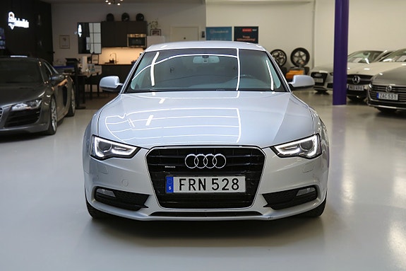 Audi A5 4 of 23