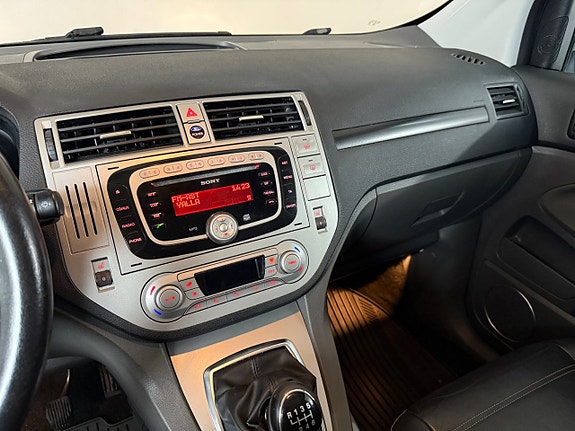 Ford Kuga 13 of 16