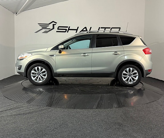 Ford Kuga 8 of 16
