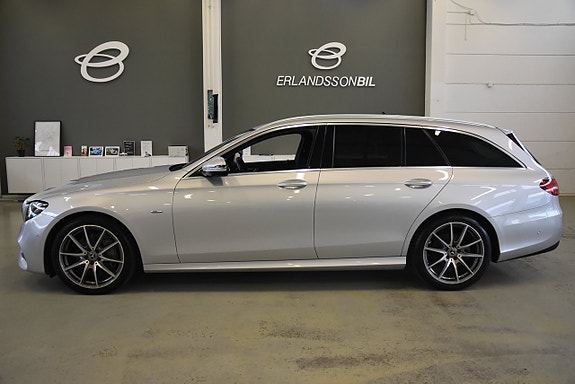 Mercedes-Benz E220 6 of 17