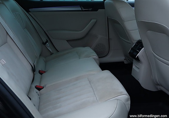 Skoda Superb 7 of 27