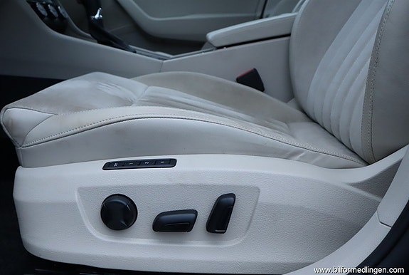 Skoda Superb 9 of 27