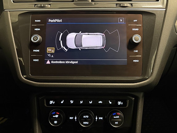 Volkswagen Tiguan Allspace 13 of 14