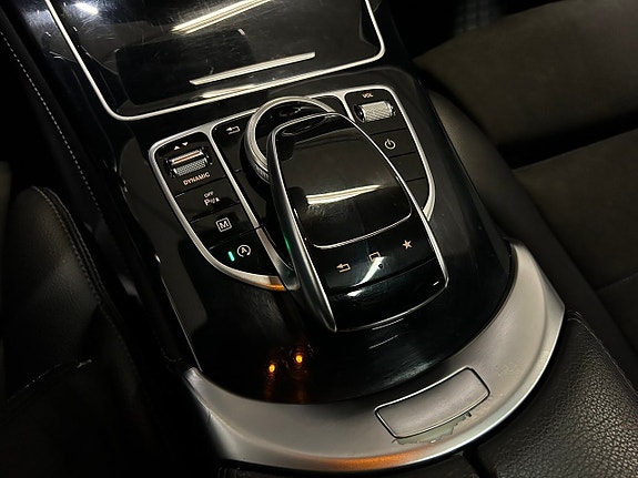 Mercedes-Benz GLC250 d 25 of 27