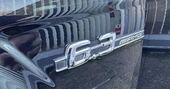 Mercedes-Benz C63 26 of 27