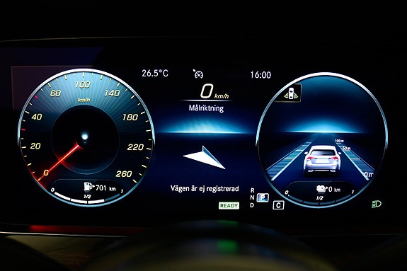 Mercedes-Benz E300 16 of 29