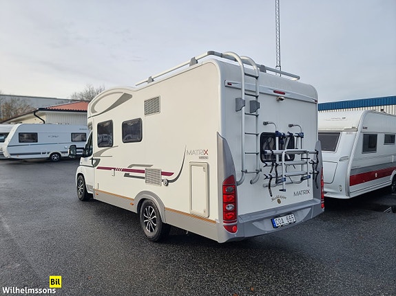 Adria Matrix M 650 SK Våningssäng Endast 5700 mil Mycket välutrustad 6 of 21