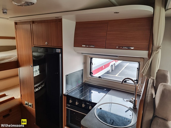 Adria Matrix M 650 SK Våningssäng Endast 5700 mil Mycket välutrustad 13 of 21