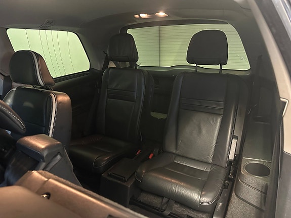 Volvo XC90 9 of 16