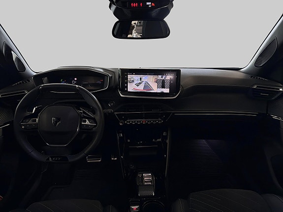 Peugeot 2008 7 of 23