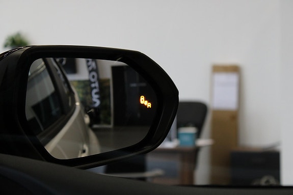 Mazda 2 11 of 16