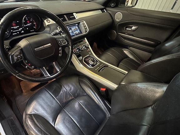 Land Rover Range Rover Evoque 13 of 23