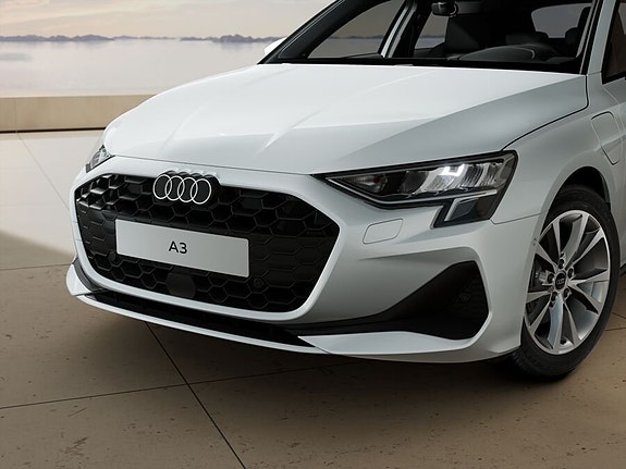 Audi A3 4 of 5