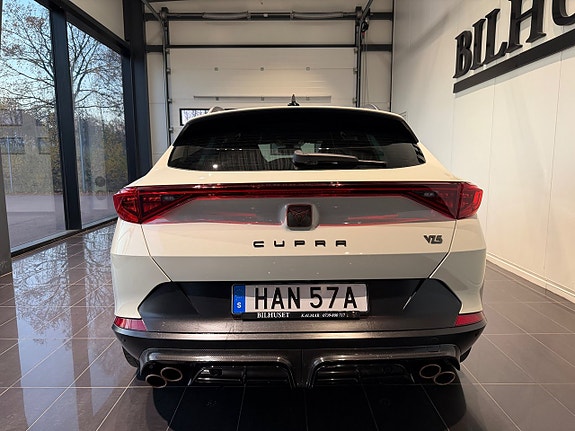 Cupra Formentor 4 of 5