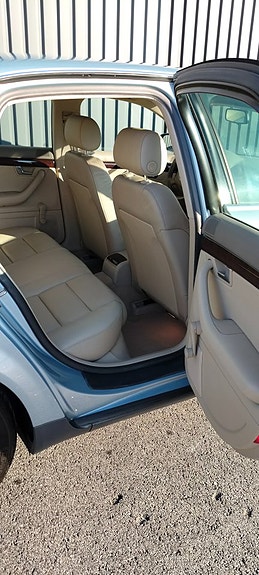 Audi A4 13 of 26