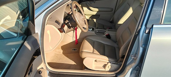 Audi A4 10 of 26