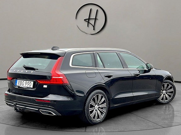 Volvo V60 8 of 28