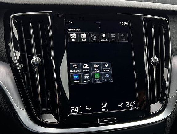 Volvo V60 21 of 28