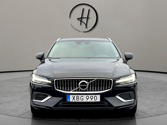 Volvo V60 4 of 5