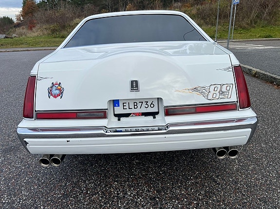Lincoln Mark VIII LSC 6 of 15