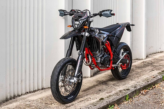 Beta MOTARD BLACK RR 125 4T R 2026