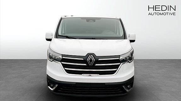 Renault Trafic 5 of 13